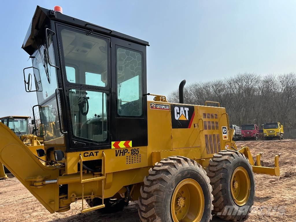 CAT 140H Greiderid