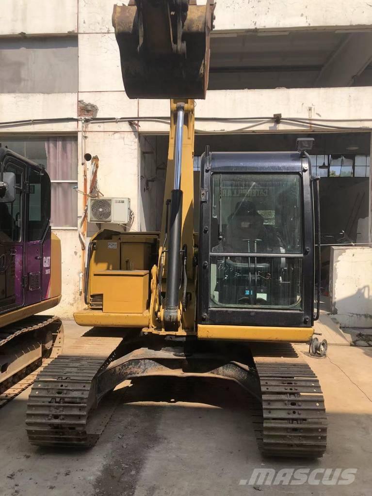 CAT 307 E Roomikekskavaatorid