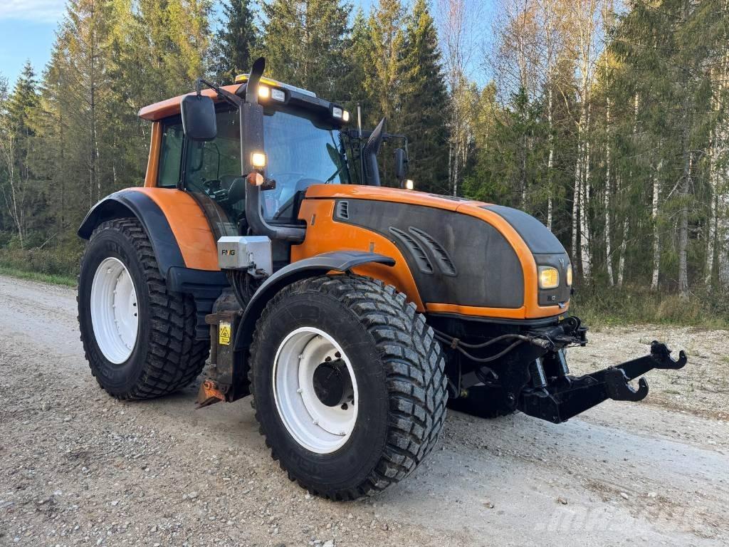 Valtra T 202 Versu Traktorid