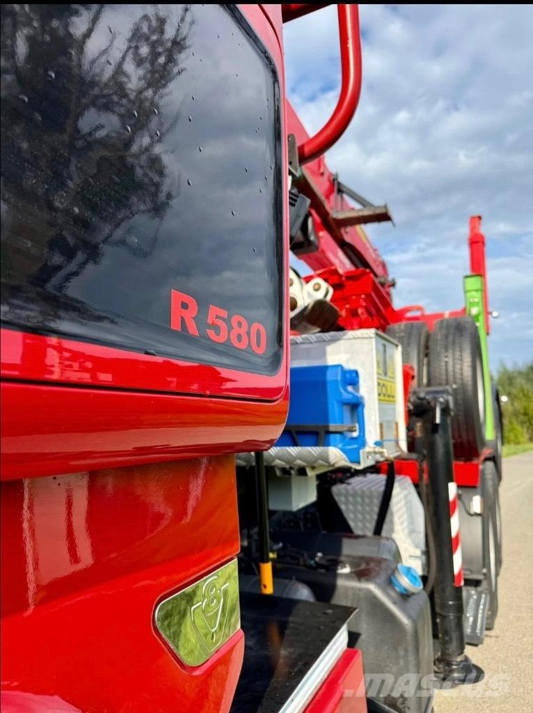 Scania R580 V8 6x4 Metsaveokid