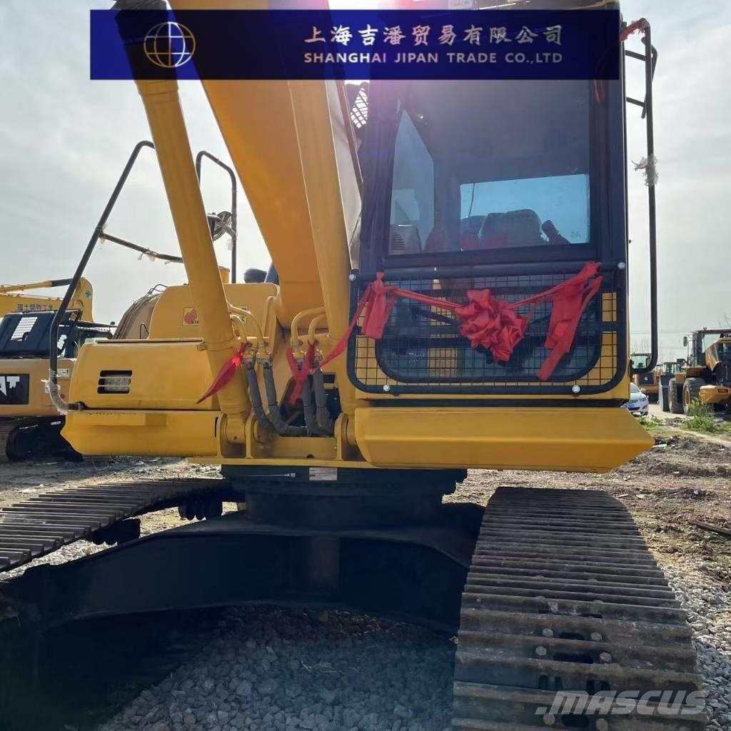 Komatsu PC 200-8 Roomikekskavaatorid