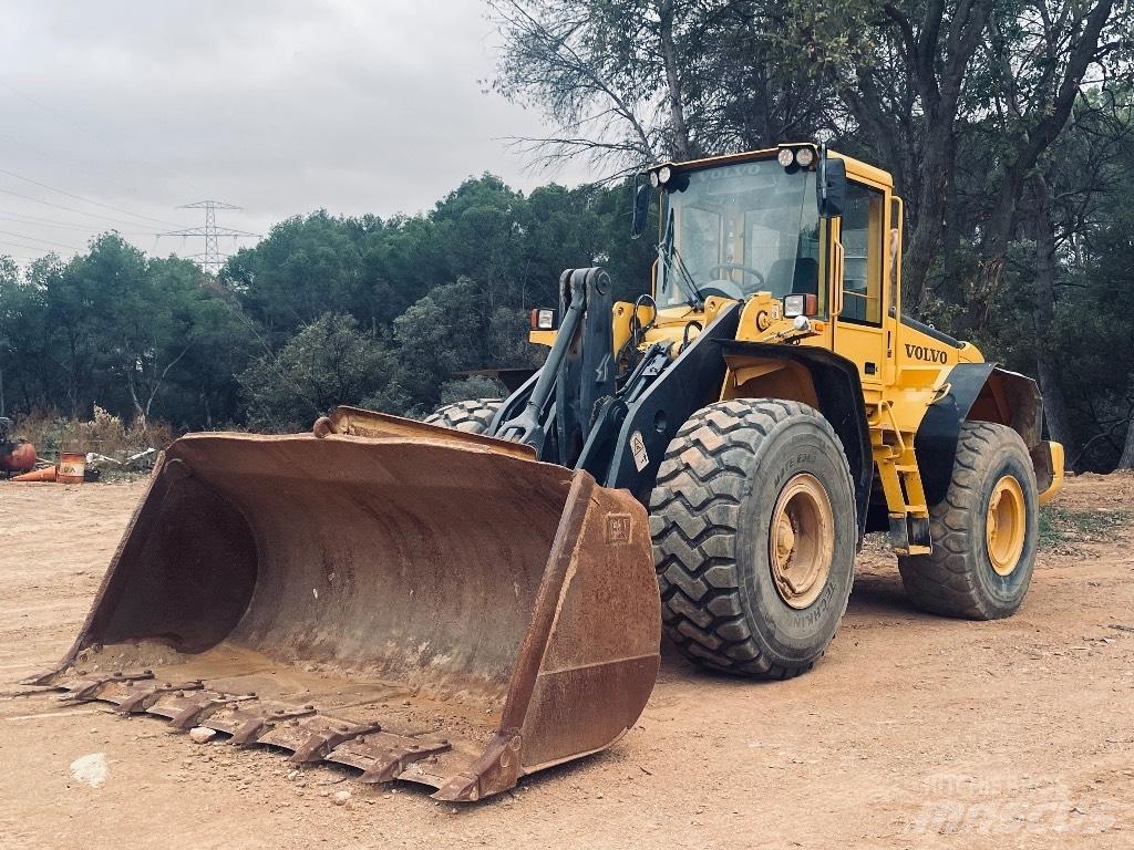 Volvo L120E Rataslaadurid