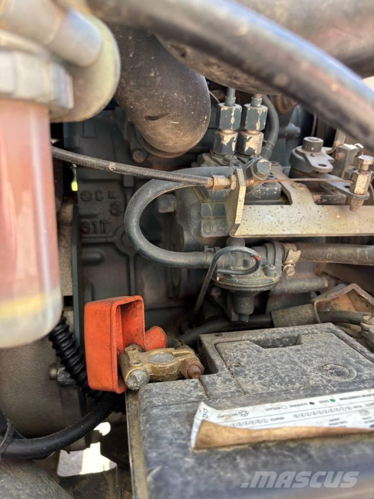 Wacker Neuson DT08 Roomikkallurid
