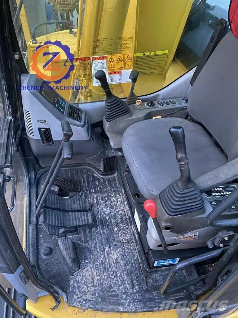 Komatsu PC 128 US Väikeekskavaatorid 7t-12t