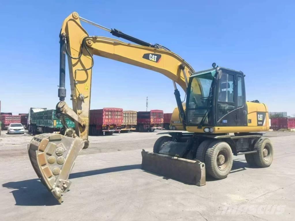 CAT M315D2 Ratasekskavaatorid