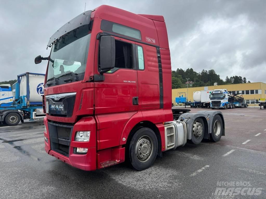 MAN TGX 26.440 Sadulveokid