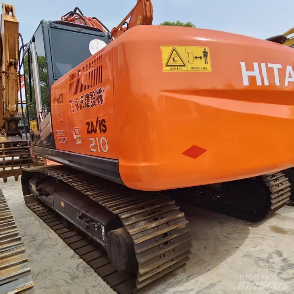 Hitachi ZX 210 Roomikekskavaatorid