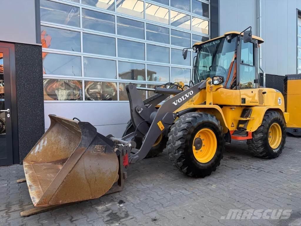 Volvo L35G Rataslaadurid