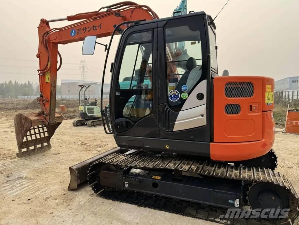 Hitachi ZX 75 US Väikeekskavaatorid 7t-12t