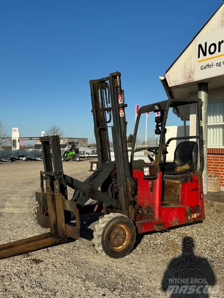 Moffett M4 25.3 Diiseltõstukid