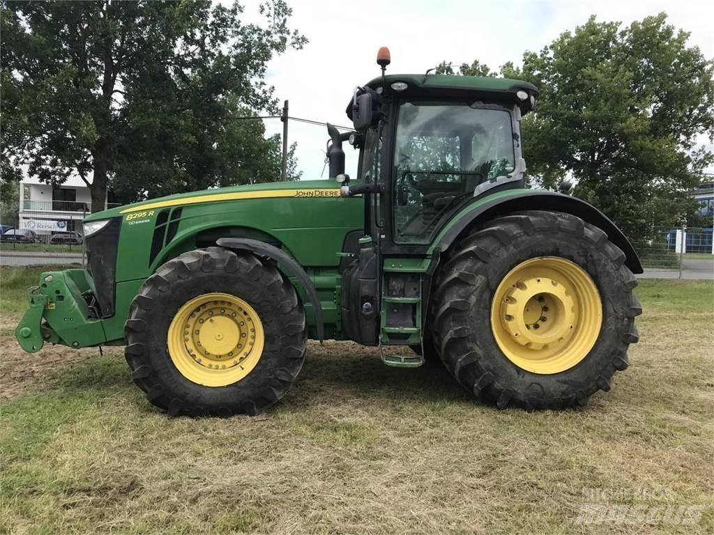 John Deere 8295R Traktorid