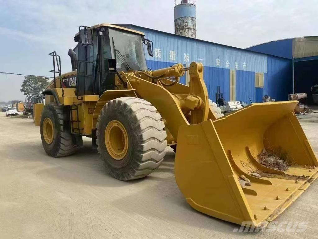 CAT 972 H Rataslaadurid