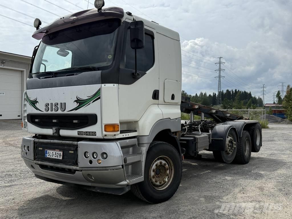 Sisu E12M Trossüsteemiga vahetuskere veokid