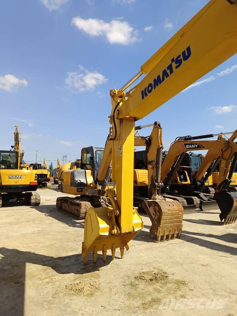 Komatsu PC 70 Väikeekskavaatorid 7t-12t