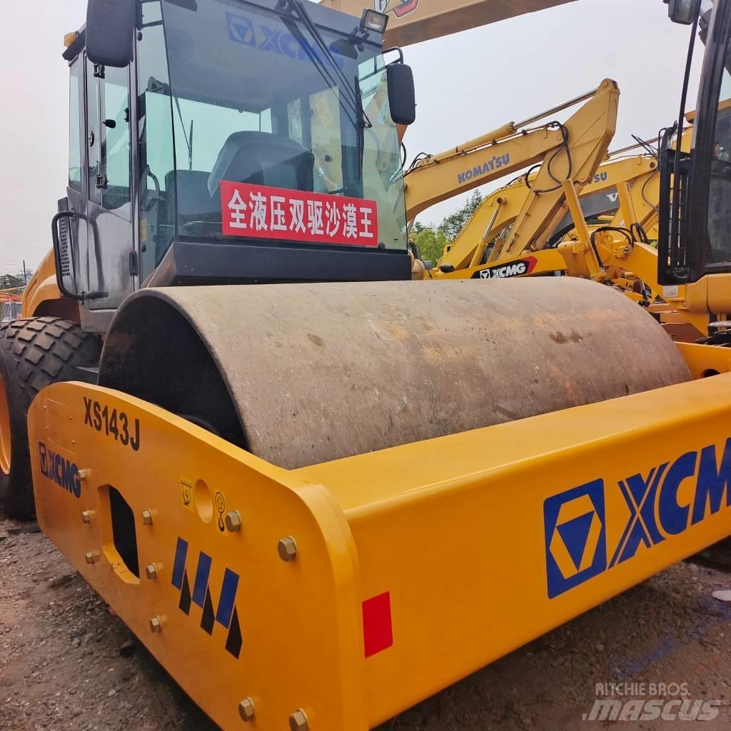 XCMG XS143J Ühe trumliga rullid