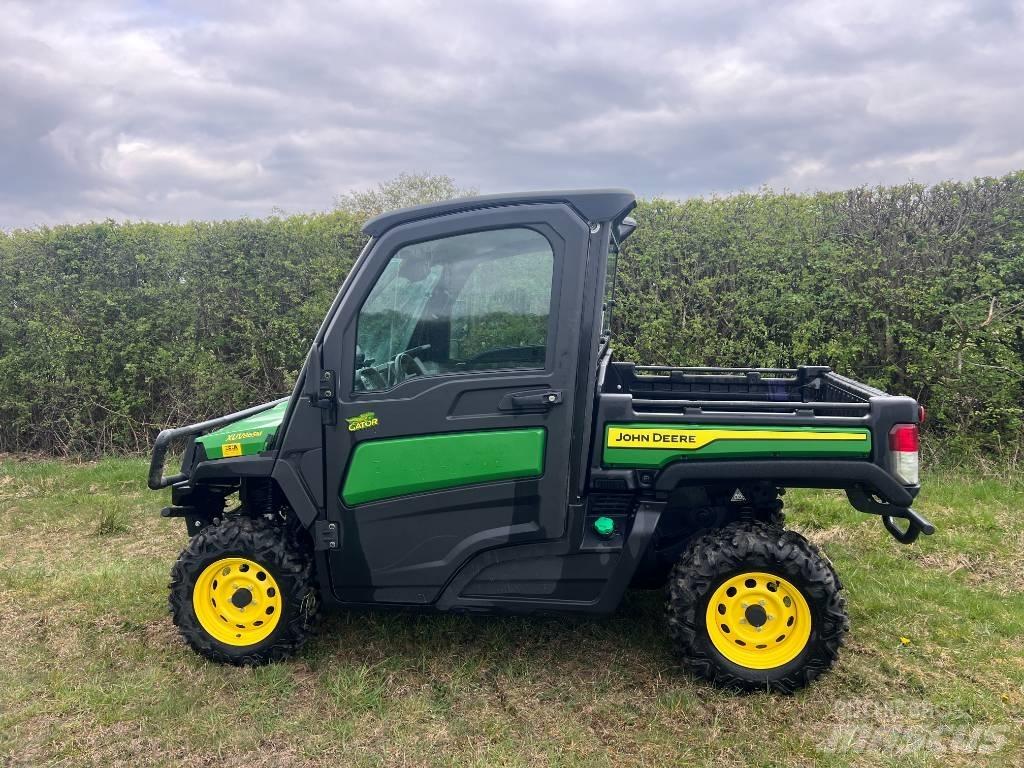 John Deere XUV 865 Kommunaalteenuste tehnika