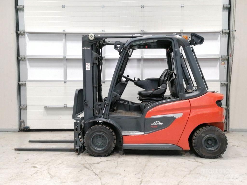 Linde H25T-01 Elektritõstukid