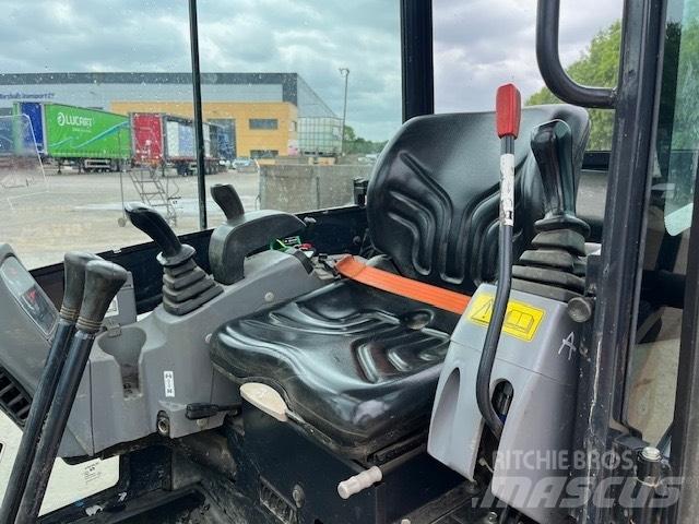 Kubota KX 016-4 Miniekskavaatorid < 7 t
