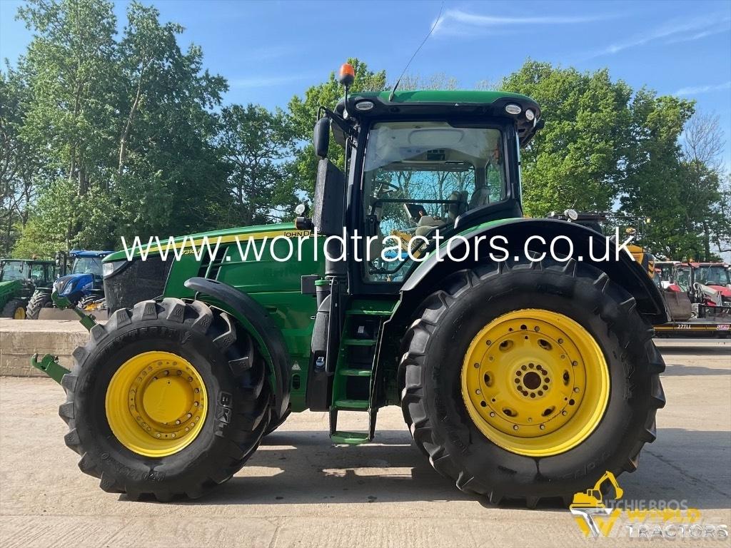 John Deere 7310 R Traktorid