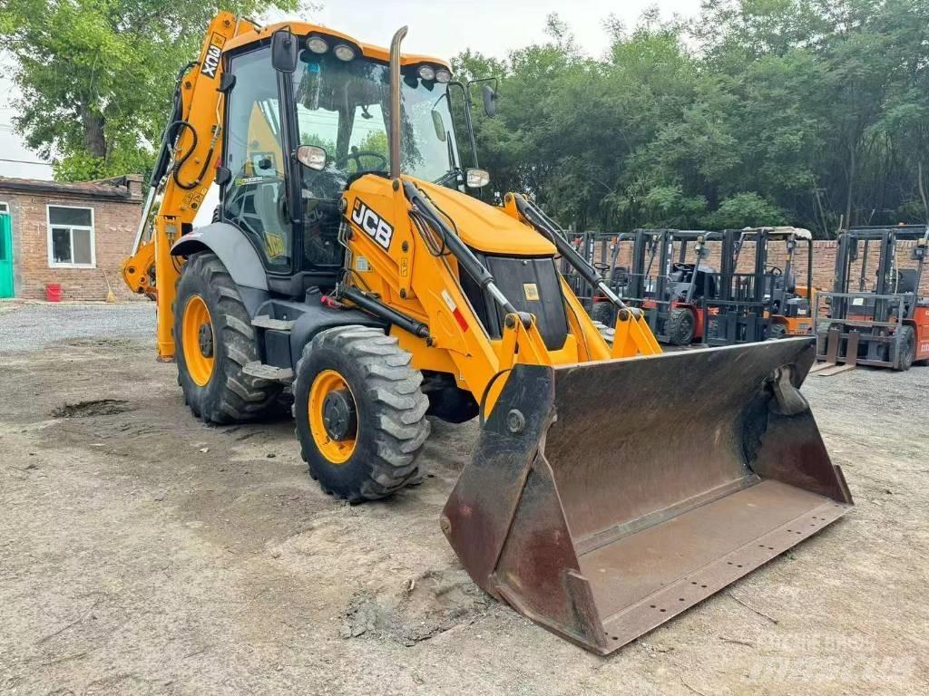 JCB 3 CX Ratasekskavaatorid
