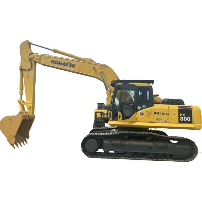 Komatsu PC 300 Roomikekskavaatorid