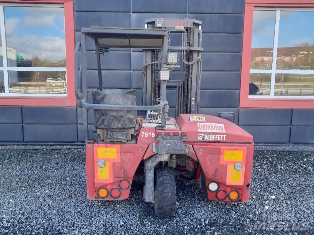 Moffett M4 25.3 NX Kahveltõstukid - muud