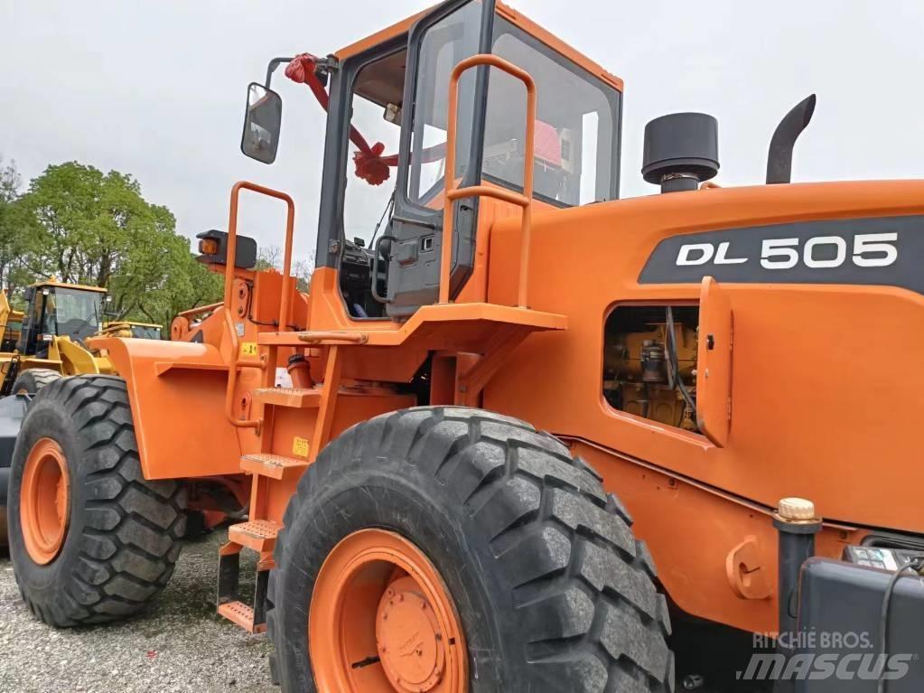 Doosan DL505 Rataslaadurid