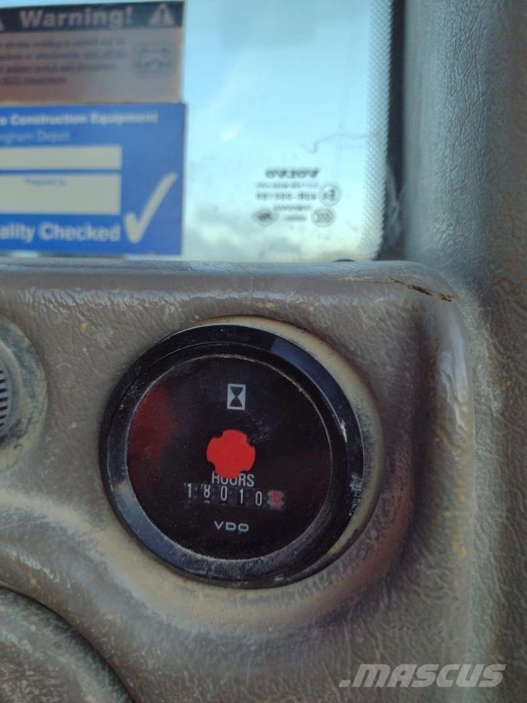 Volvo L 70 F Rataslaadurid