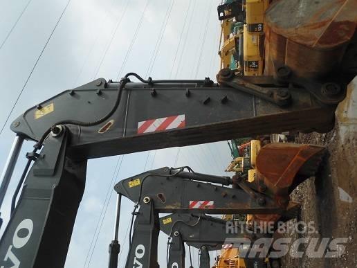Volvo EC 460 B LC Roomikekskavaatorid
