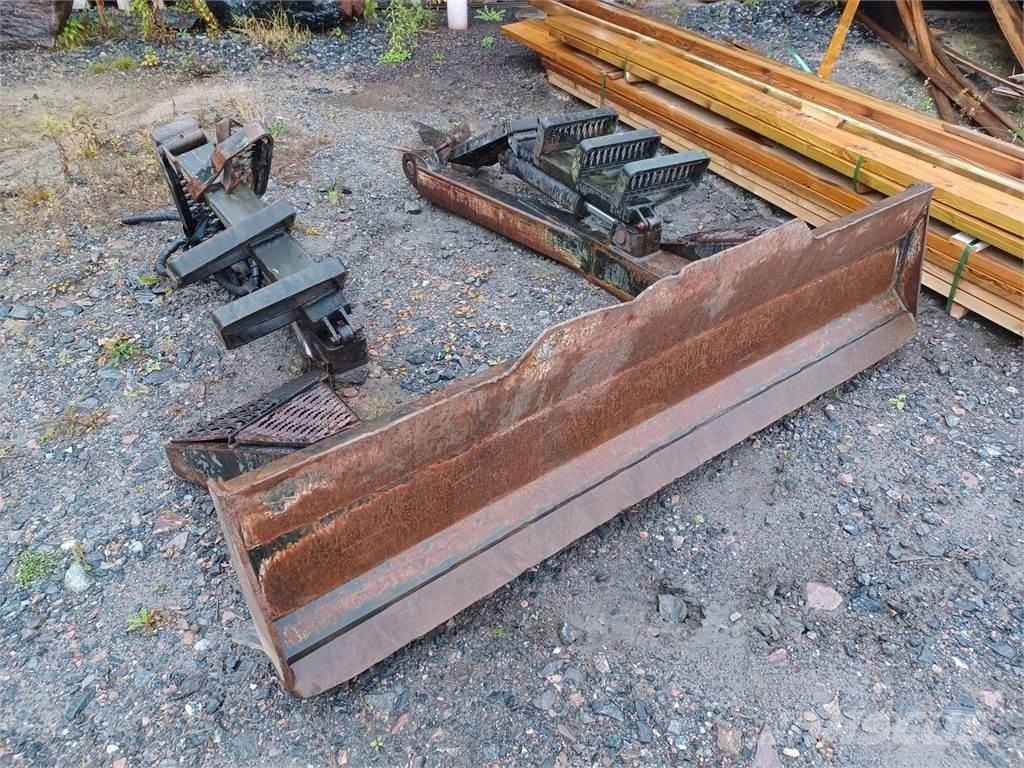 Valmet 890 Muud osad