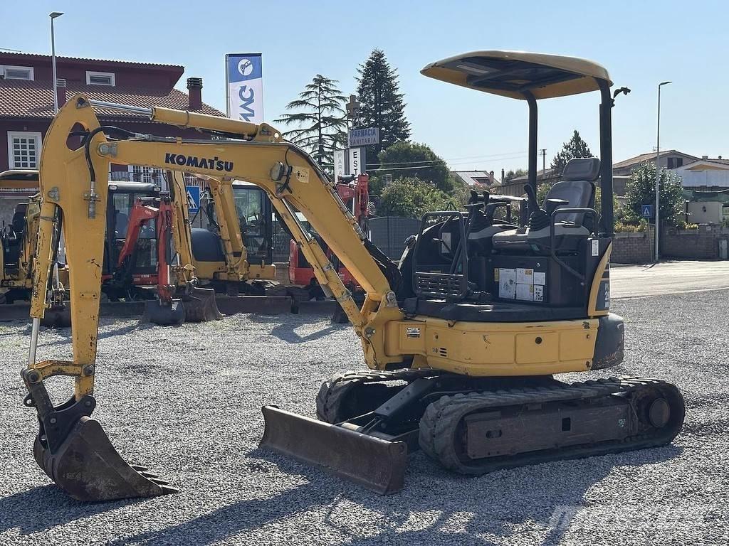 Komatsu PC26MR-3 Miniekskavaatorid < 7 t