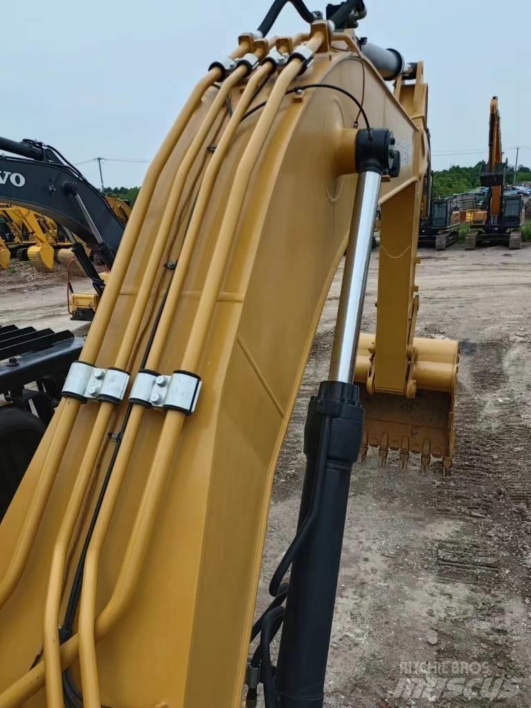 CAT 340 D L Roomikekskavaatorid