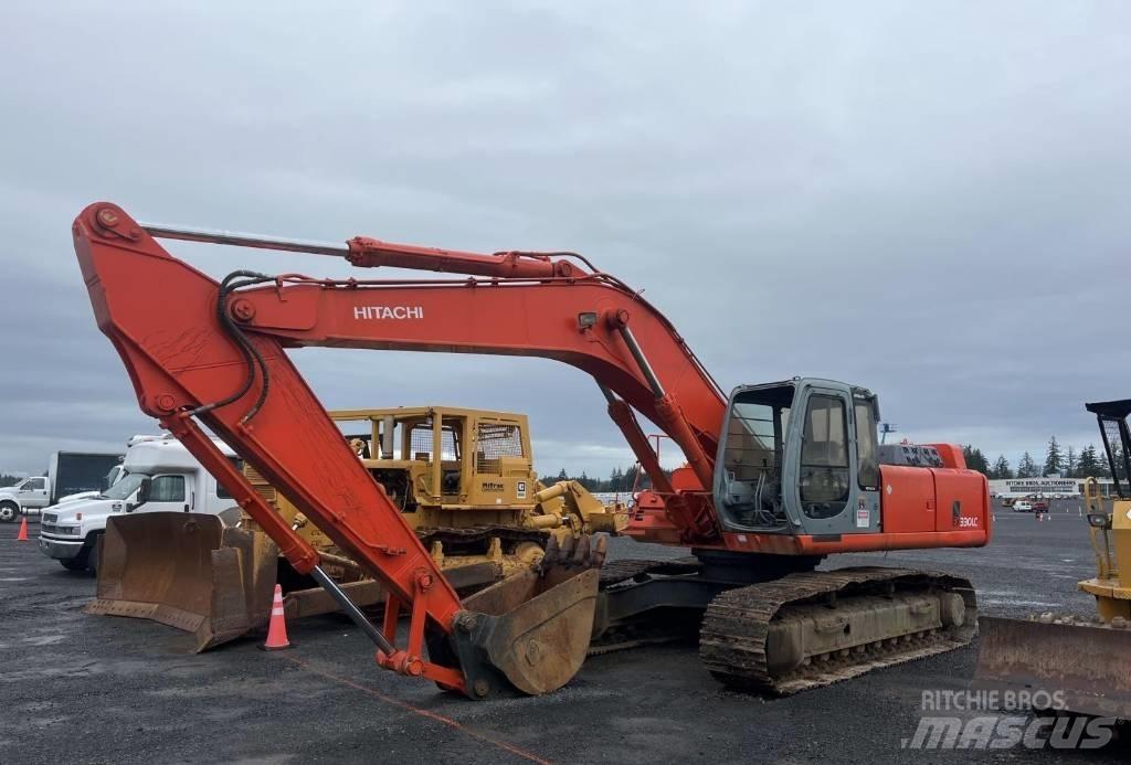 Hitachi EX 330 LC-5 Roomikekskavaatorid