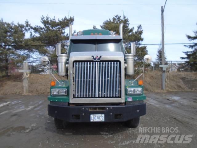 Western Star 4900 SA Sadulveokid