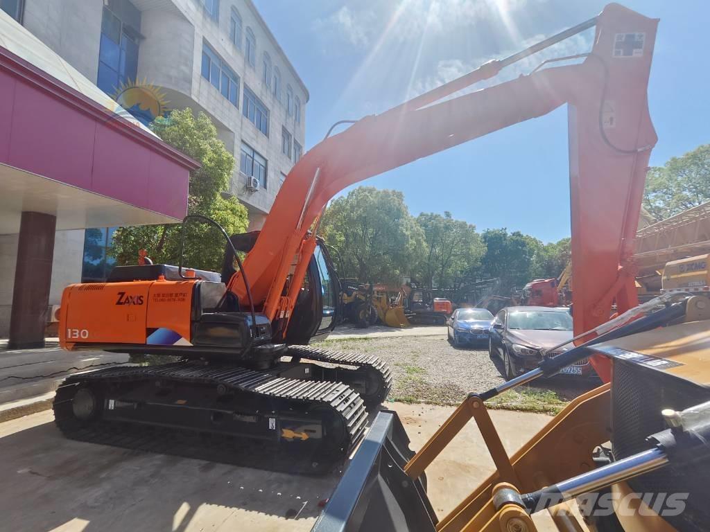 Hitachi ZX 130 Roomikekskavaatorid