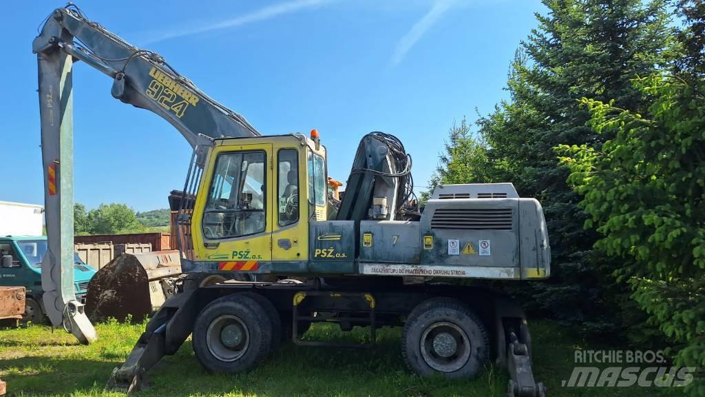 Liebherr A 924 Ratasekskavaatorid