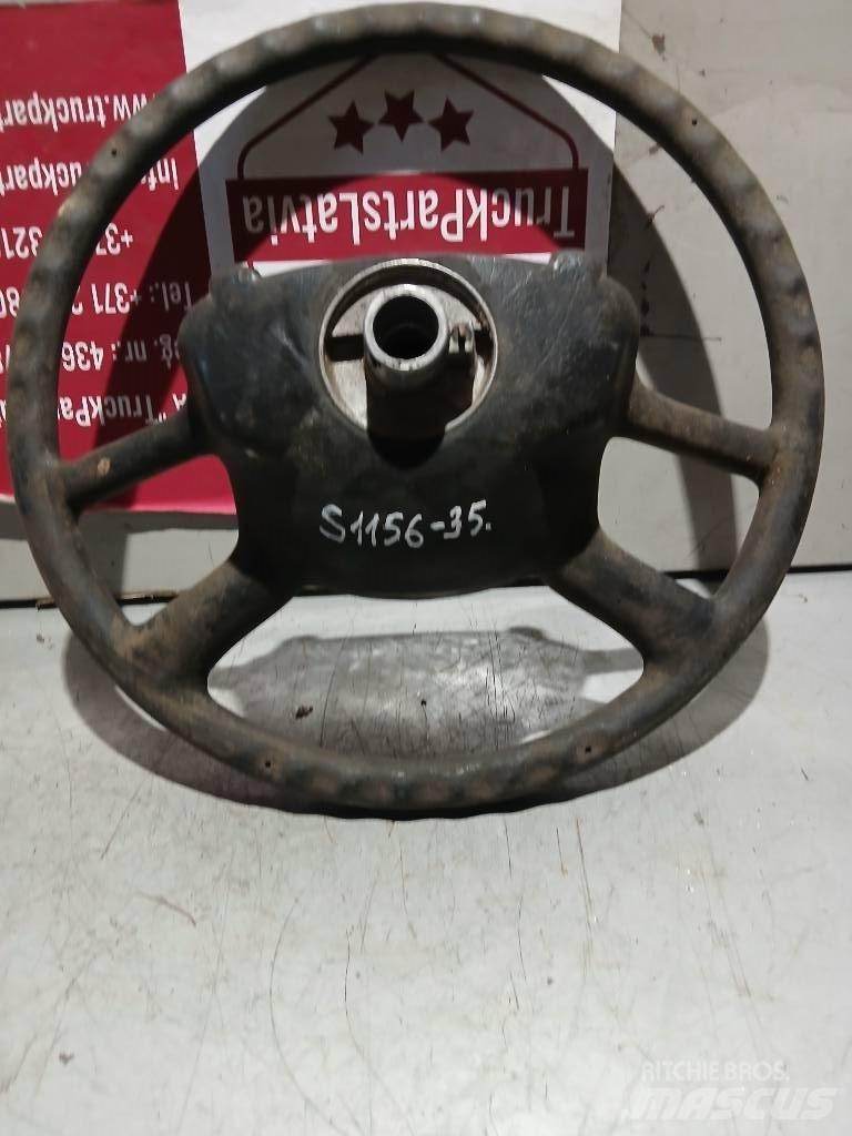 Scania 144    1327026 Kabiinid