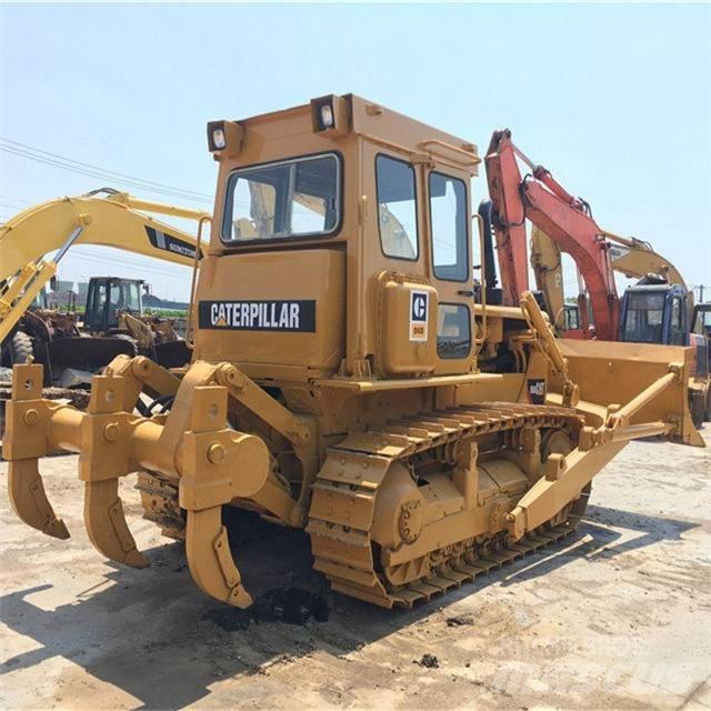 CAT D 6 D Buldooserid