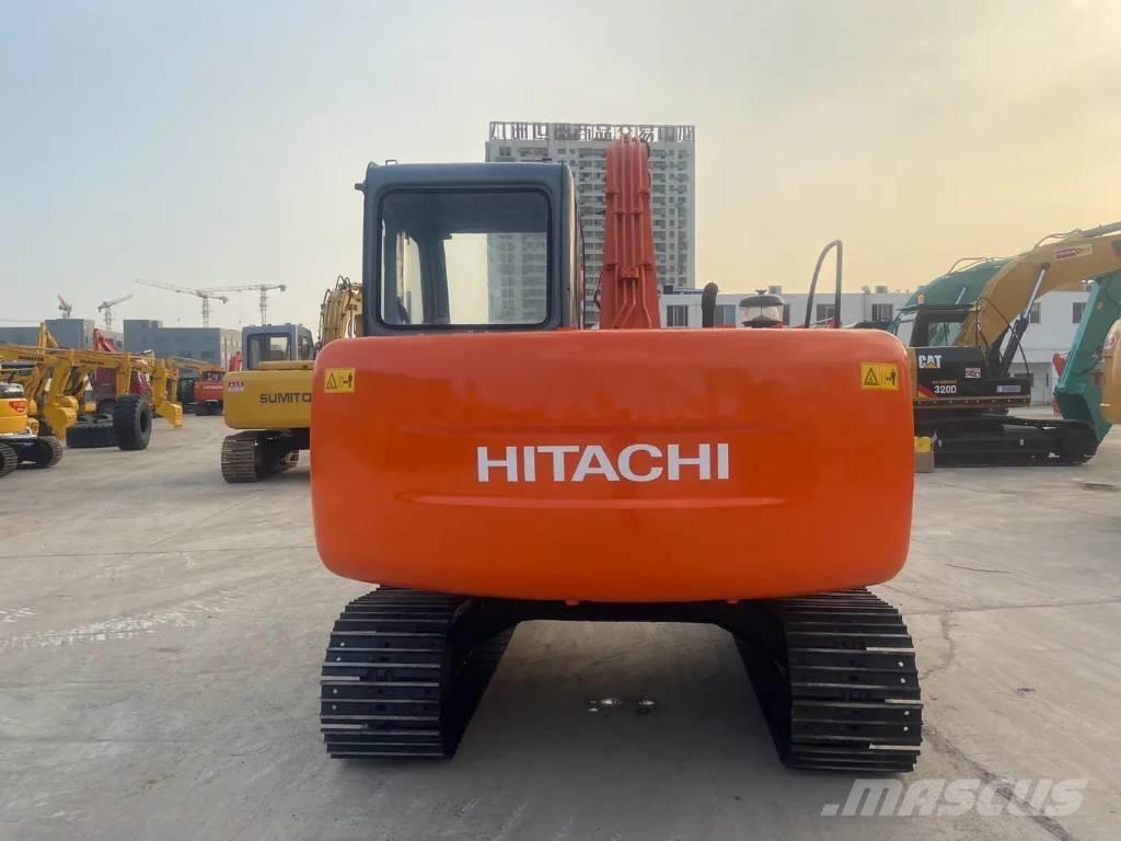 Hitachi EX60 Roomikekskavaatorid