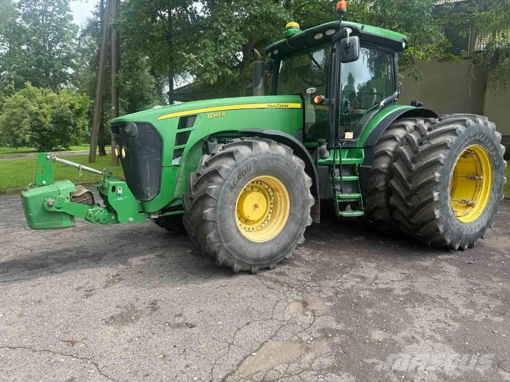 John Deere 8345 R Traktorid