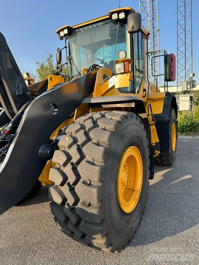 Volvo L120g Rataslaadurid