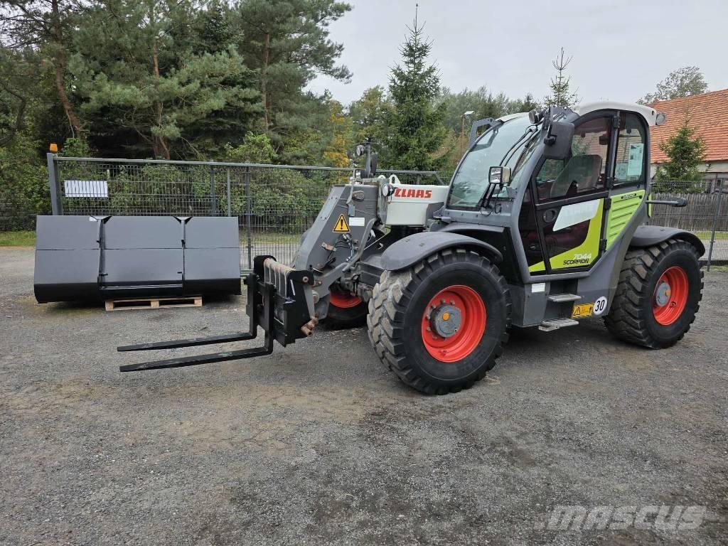 CLAAS Scorpion 7044 Põllumajanduslikud teleskoopkäitlejad