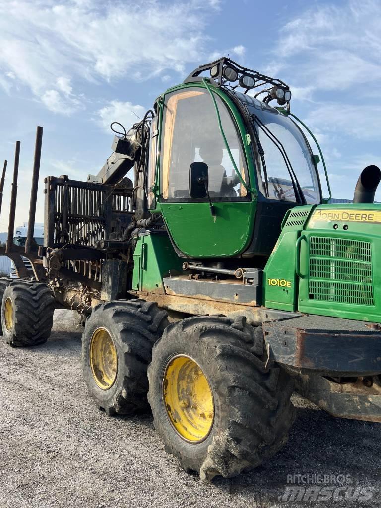 John Deere 1010 E Forwarderid