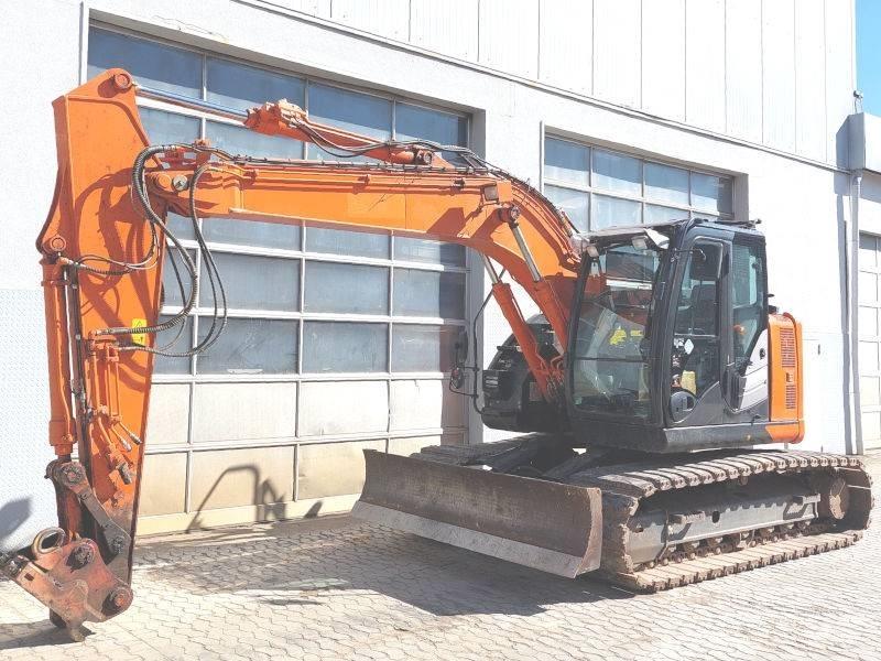 Hitachi ZX 135 US-6 Roomikekskavaatorid