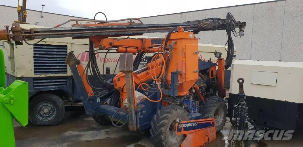 Tamrock COMMANDO 300 Vertikaalsed puurmasinad