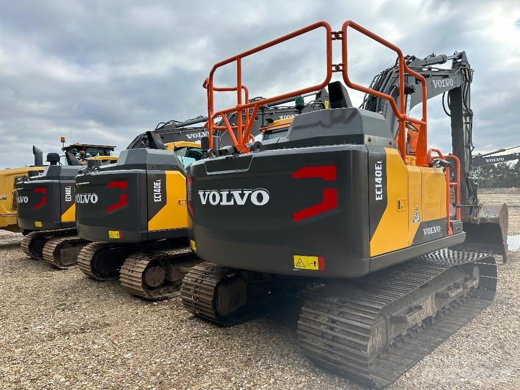 Volvo EC 140 EL Roomikekskavaatorid