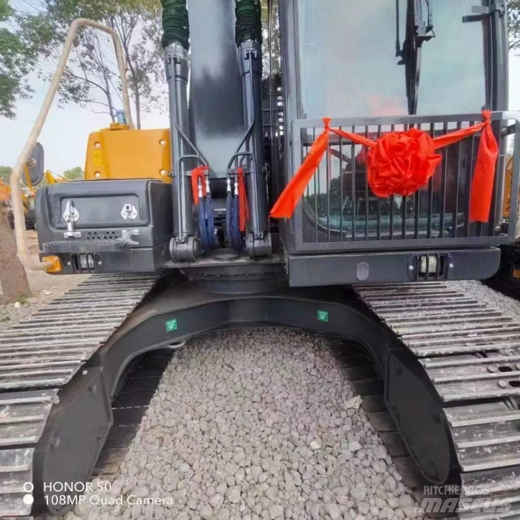 Volvo EC 140 Roomikekskavaatorid