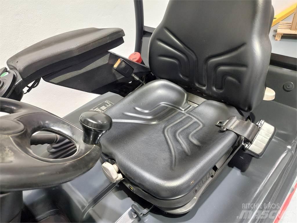 Linde E16 02 Elektritõstukid