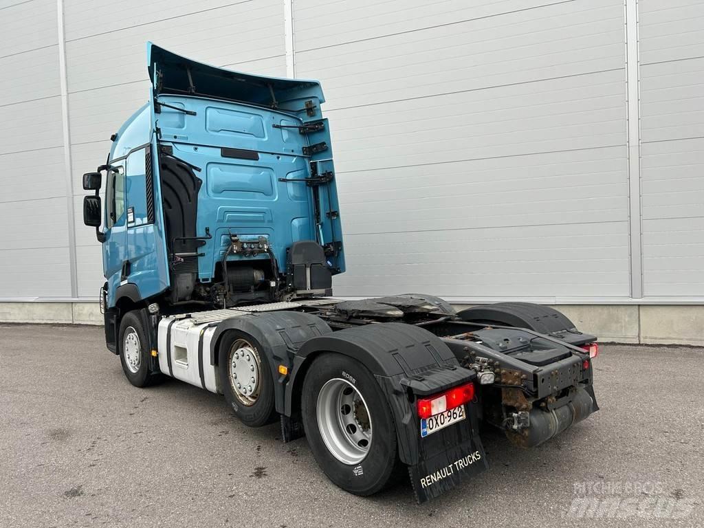 Renault T Sadulveokid