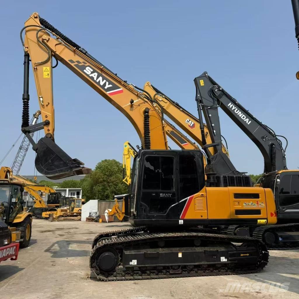Sany SY 215 C Roomikekskavaatorid